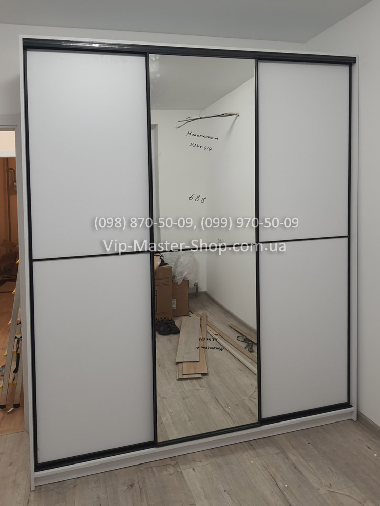 Шкаф-купе Стандарт белого цвета