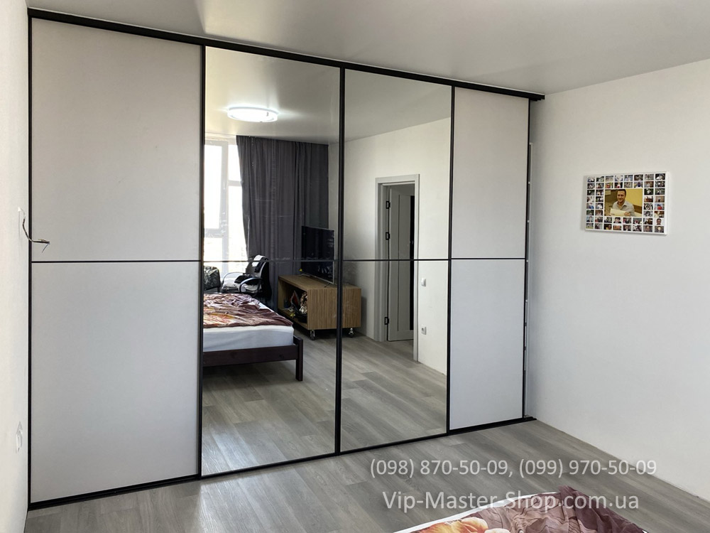 Фото Встроенный шкаф-купе на заказ